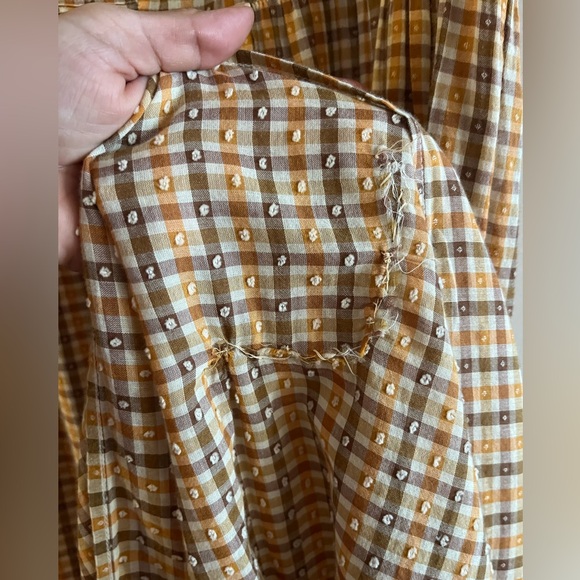 Doen Elodie Plaid Puff Sleeve Midi Dress in Meringue - Picture 9 of 11